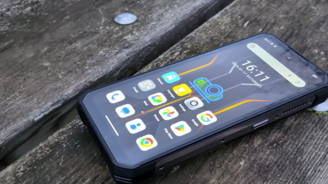 Oukitel تطلق هاتفها المصفح مع بطارية عملاقة وكاميرات رؤية ليلية