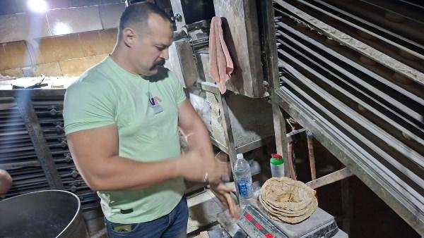 ضربات رقابية لضبط منظومة الخبز المُدعّم.. 33 محضرًا خلال حملات مُكثفة بالغربية | صور