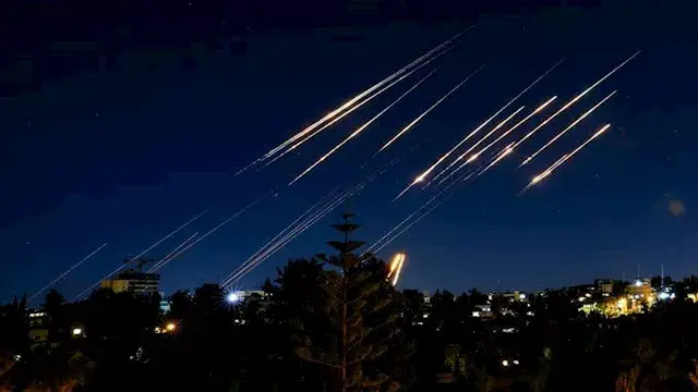 القيادة المركزية الأمريكية تٌعلن شن ضربات جديدة على إيران