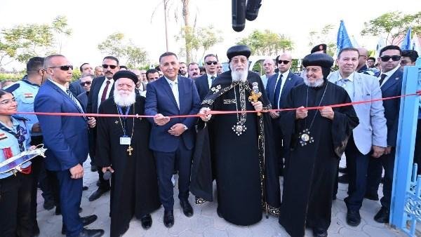 مُشيدًا بمجمع أغصان الزيتون.. البابا تواضروس: الإنسان يحتاج إلى «واحات» تمنحه الراحة وسط ضغوط الحياة|صور