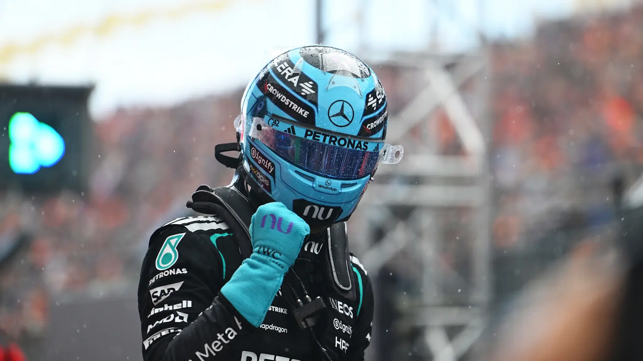Russell surges to victory in Zandvoort Sprint