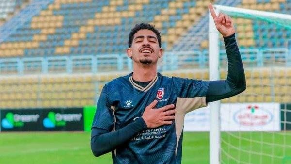 لاعب بتروجت يكشف تفاصيل مفاوضات الأهلي وبيراميدز لضمه