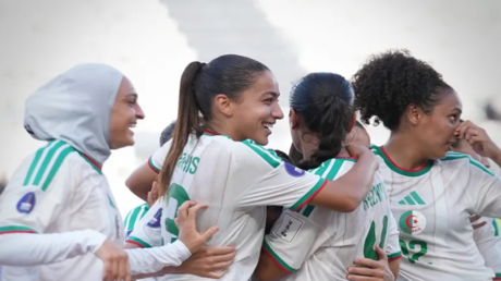 الجزائر تهزم السنغال بثنائية في افتتاح كأس الأمم الإفريقية للسيدات بالمغرب