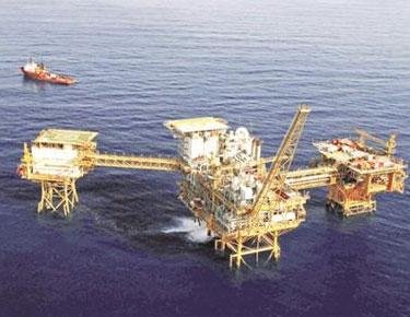 البترول: إنجاز 60% من أعمال البحث عن الزيت والغاز غرب أسيوط