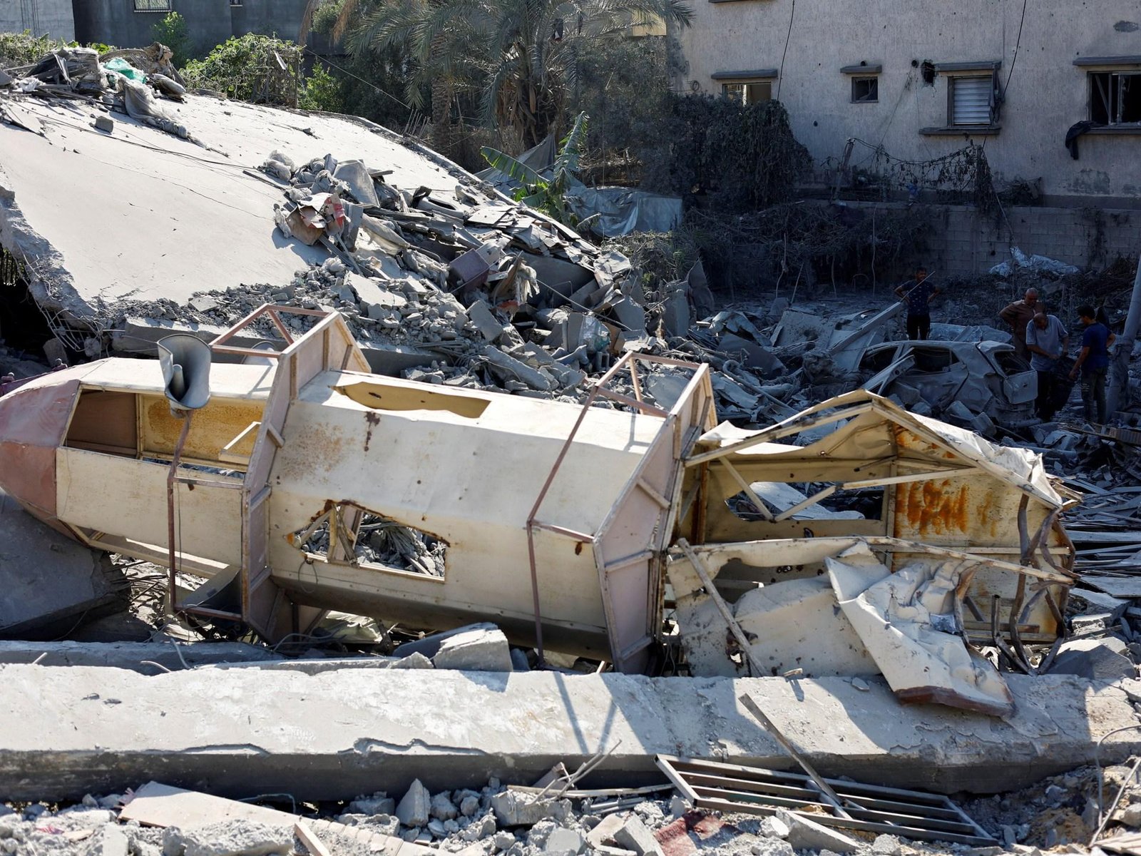 Iran war live: Gaza Board of Peace lauds ‘historic’ disarmament agreement