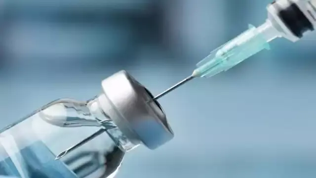 رغم ترويج المشاهير لها.. هل حقن الببتيدات تكافح الشيخوخة؟