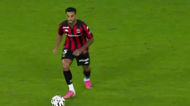 بعد غياب 484  يوما.. محمد عبد المنعم يعود للمشاركة مع فريق نيس بالدوري