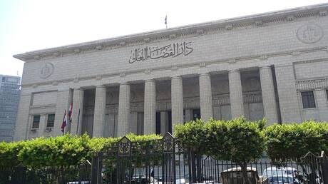 مصري يستغل محكمة شمال القاهرة في النصب على المواطنين