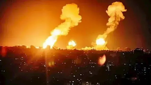 لليلة الـ13.. ضربات أمريكية تستهدف عمق إيران وإصابات في بندر عباس
