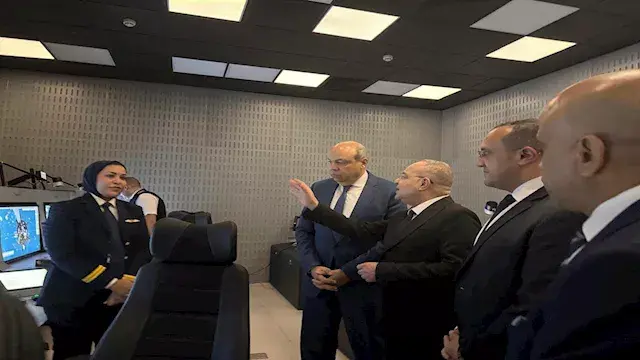 دون تأخيرات ملحوظة.. التشغيل التجريبي لأنظمة رادارية حديثة بمطار القاهرة