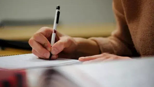 خبير يحلل نتيجة الثانوية العامة 2026.. لماذا ارتفعت نسبة الرسوب إلى 24.9%؟