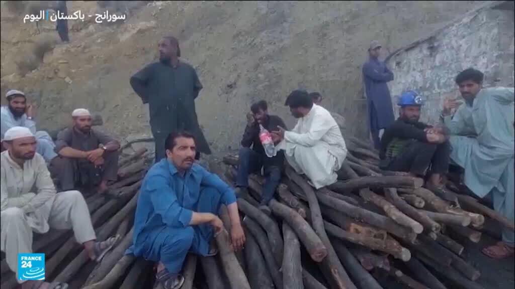 مقتل 34 شخصا على الأقل في انفجار بمنجم فحم في باكستان