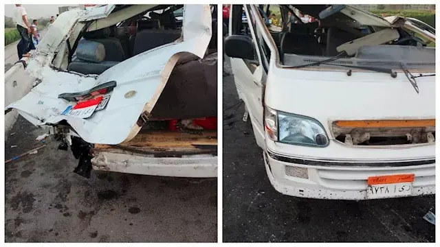 "العربية اتدمرت".. 9 مصابين في انقلاب ميكروباص بطريق الحر ببنها - صور