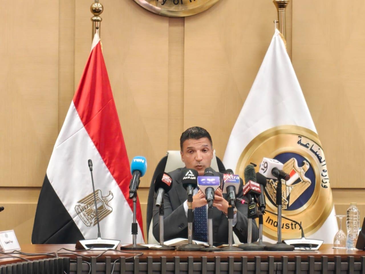 وزير الصناعة: الإعلان عن مدن صناعية جديدة ضمن خطة التوسع الصناعي قريبا