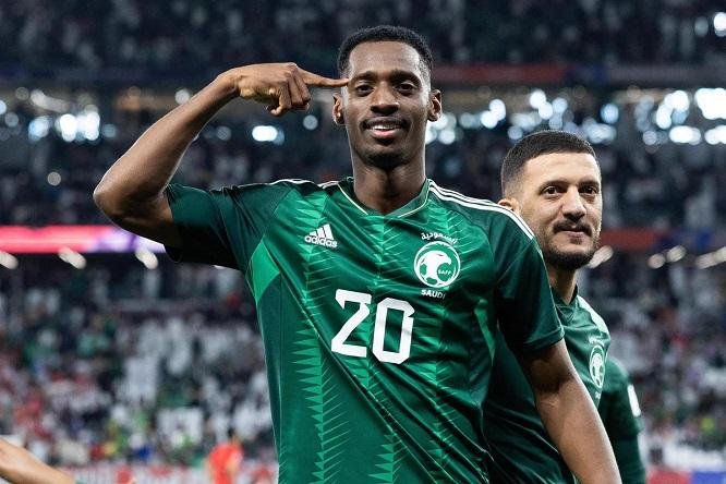 مهاجم الهلال يقترب من الأهلي السعودي بعد اجتياز الفحص الطبي