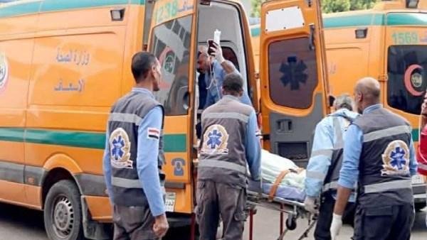 مصرع 3 وإصابة 51 في تصادم أتوبيس بسيارة نقل على محور الضبعة