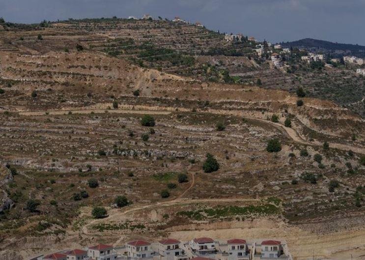أمر عسكري إسرائيلي بالاستيلاء على 1152 دونما شمالي الضفة