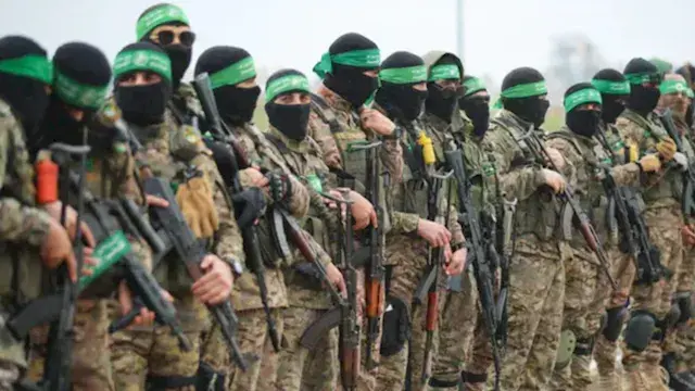 بعد رفض إسرائيل وثيقة النقاط الـ15.. حماس تؤكد تمسكها بخارطة الطريق في غزة