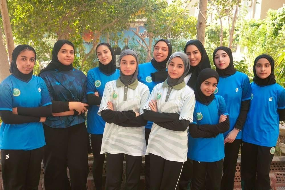 السلام يجهز سيداته خارجيا