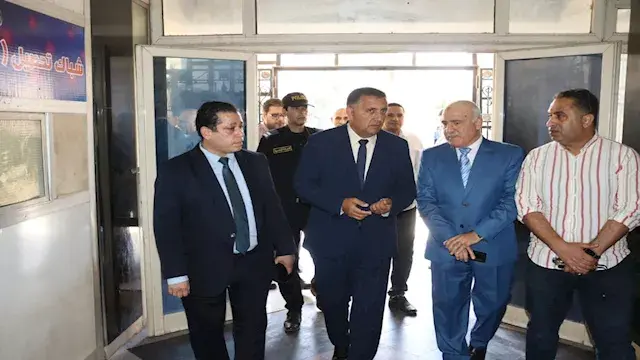 محافظ القليوبية يتابع تشغيل العيادات المسائية بمستشفى بنها التعليمي -صور