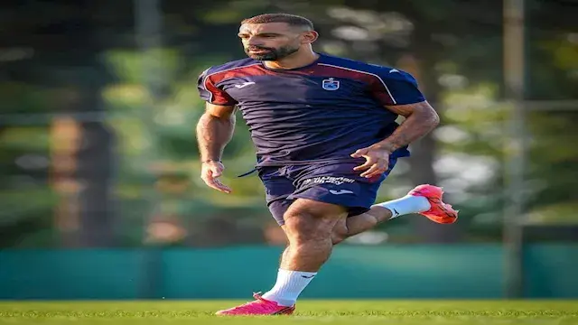 "من بين الأفضل".. مدرب طرابزون سبور يشيد بالتعاقد مع محمد صلاح
