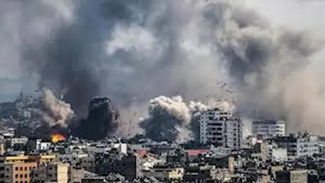 تصعيد إسرائيلي في جنوب لبنان.. انفجار ضخم وقصف مدفعي يستهدف عدة مناطق