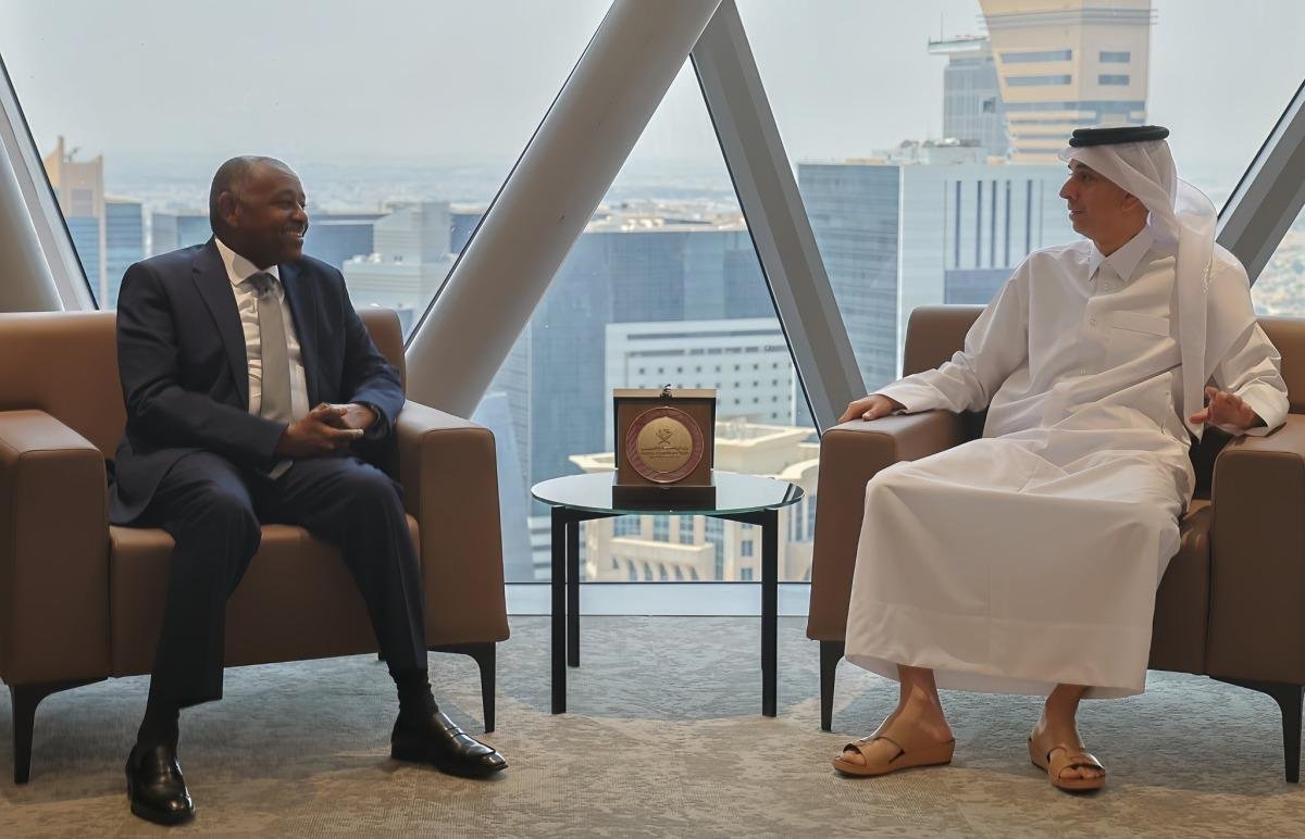 وكيل وزارة الرياضة والشباب يجتمع مع سفراء السودان وكازاخستان ومالطا