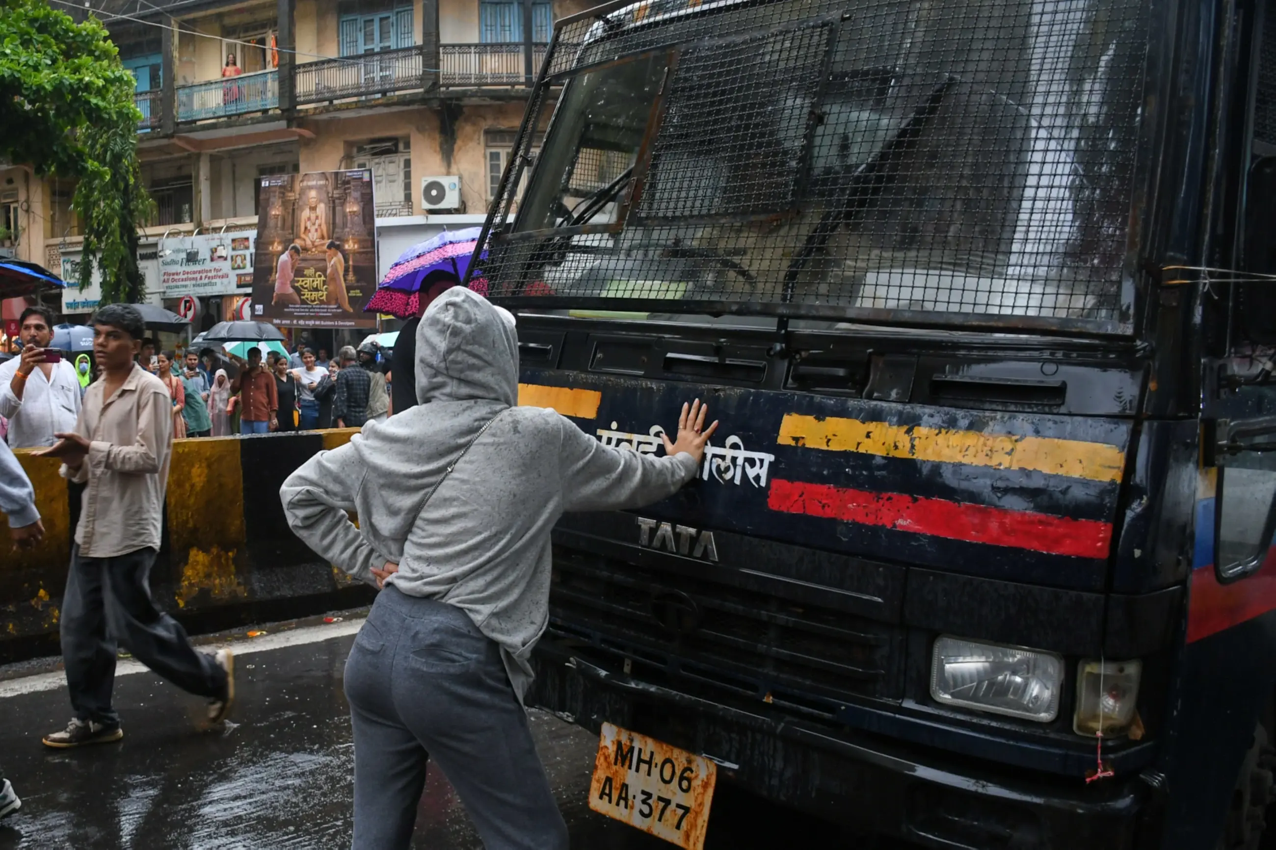 A single photo captures the resolve behind India's 'Cockroach' protests