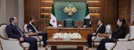 الرئيس السوري يبحث مع قائد قسد استكمال تنفيذ اتفاق الدمج في مؤسسات الدولة