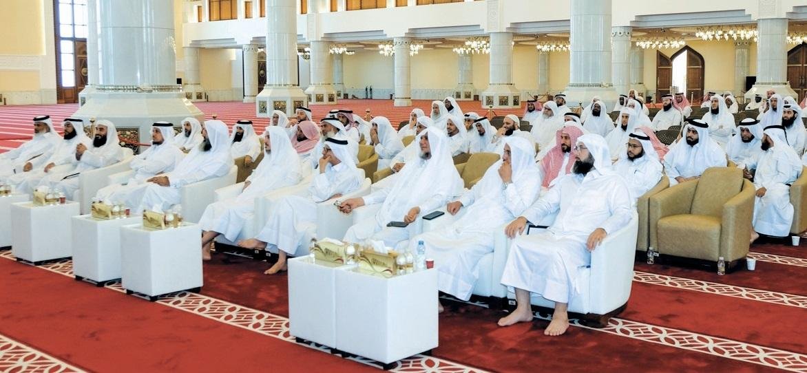 الأوقاف: تأهيل 120 خطيباً لمواجهة تحديات الأسرة والانفتاح الرقمي
