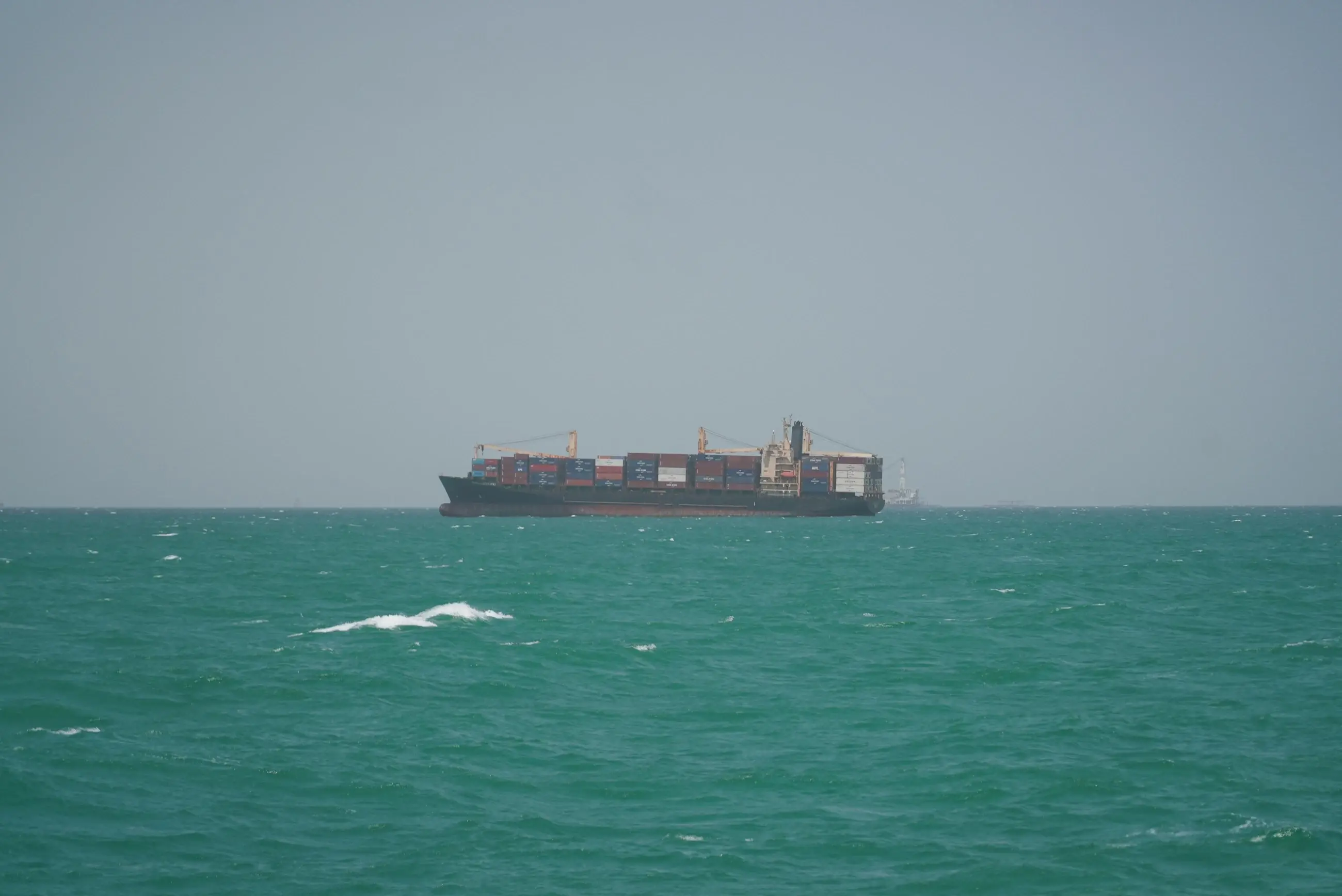 US and Pakistan condemn Houthi Red Sea threats to shipping and Saudi Arabia