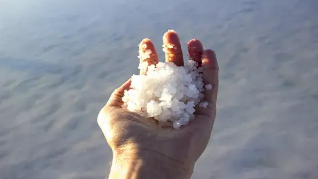 لماذا مياه البحر مالحة؟- إليك السبب العلمي