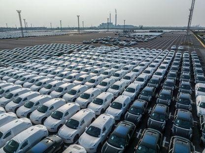تباطؤ نمو السيارات الكهربائية عالميا في النصف الأول من العام