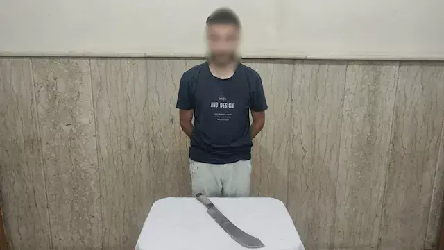 بعد تداول الواقعة.. القبض على سائق هدد سيدة بسلاح أبيض في الإسكندرية