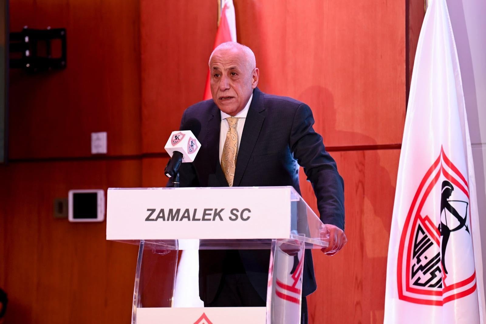 تفاصيل جلسة حسين لبيب مع لاعبي الزمالك