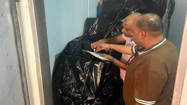 قبل وصولها للمواطنين.. ضبط 4.5 طن أغذية فاسدة ومجهولة المصدر في دهب (صور)