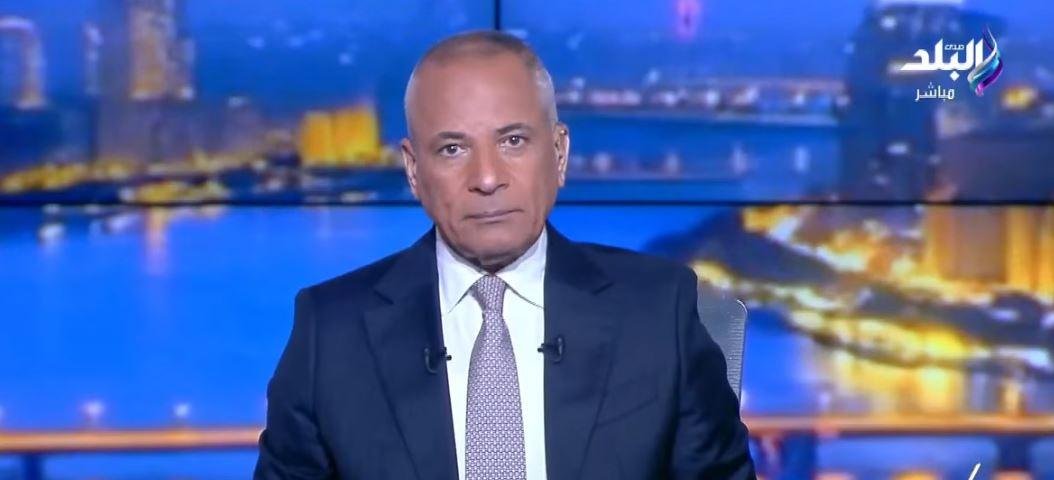 أحمد موسى: تسجيل خطوط بأسماء المواطنين دون علمهم أمر خطير.. فين وزير الاتصالات؟